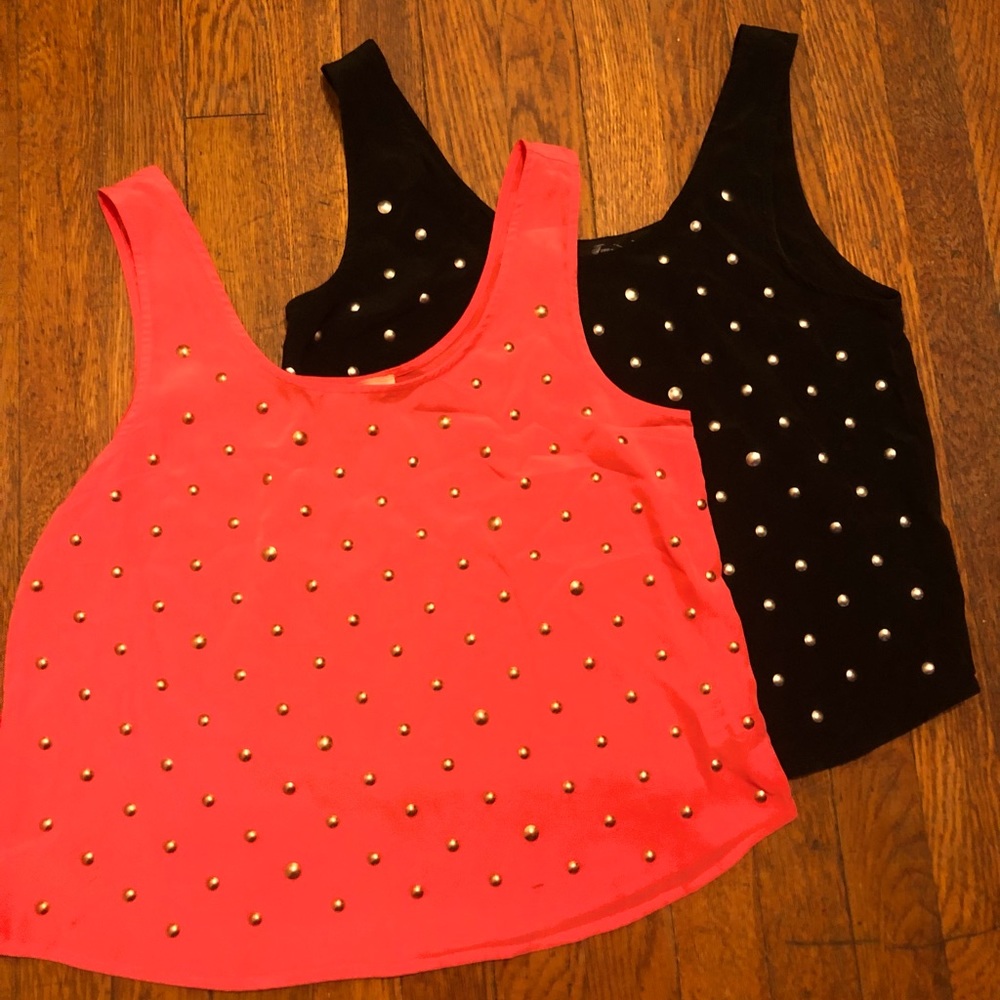 studded tanks